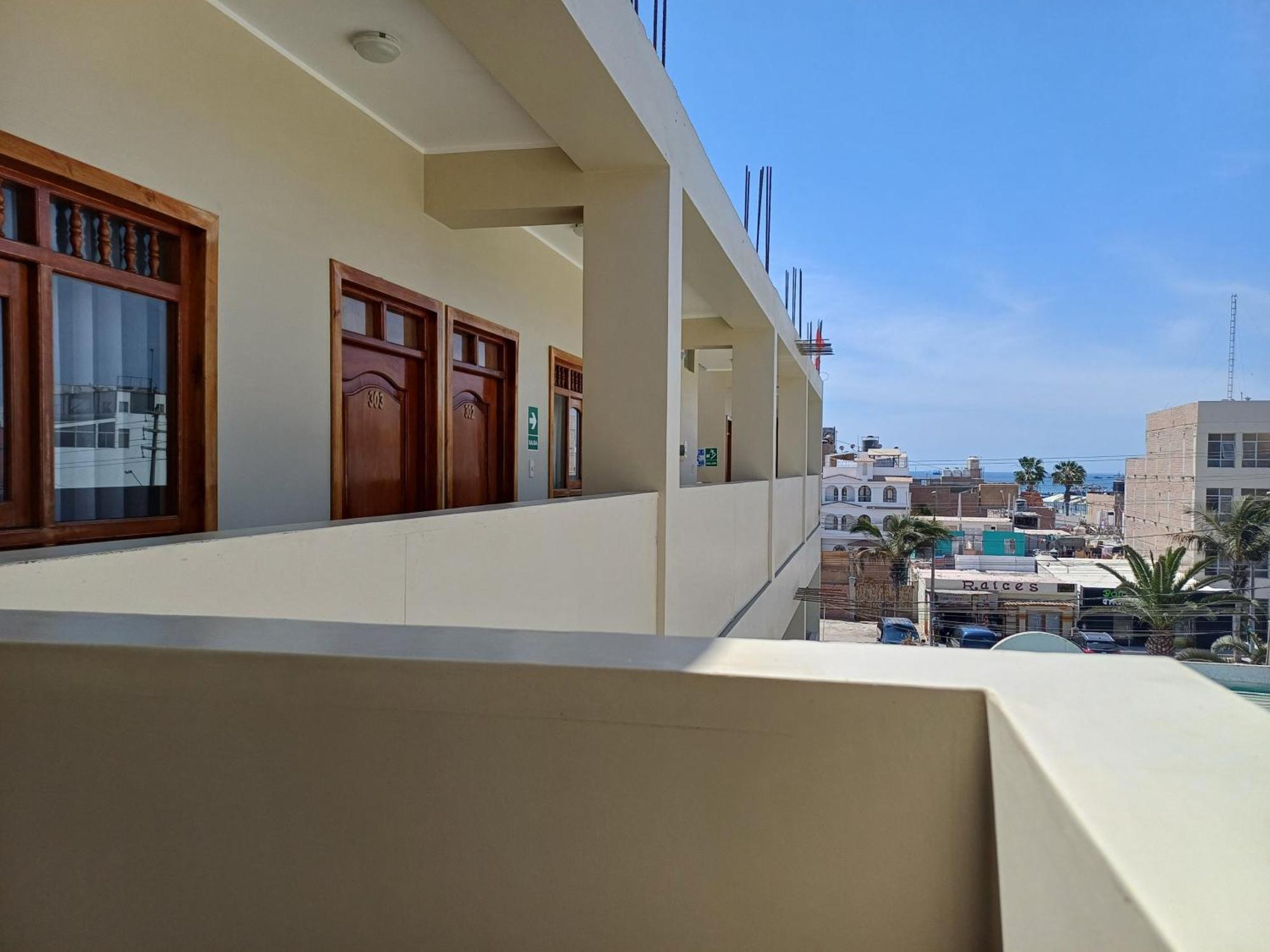 Arena Hostal Παράκας Εξωτερικό φωτογραφία