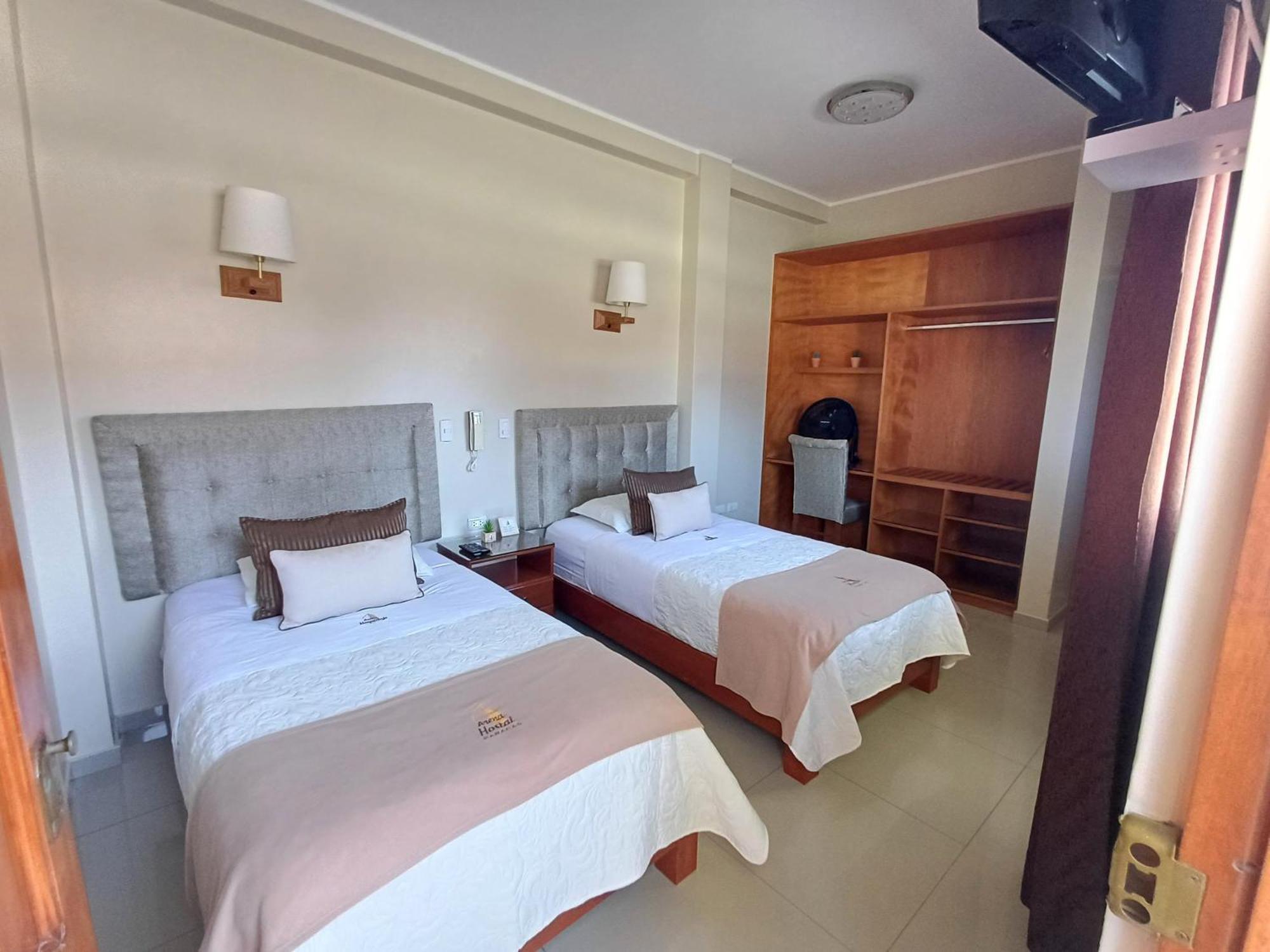 Arena Hostal Παράκας Εξωτερικό φωτογραφία